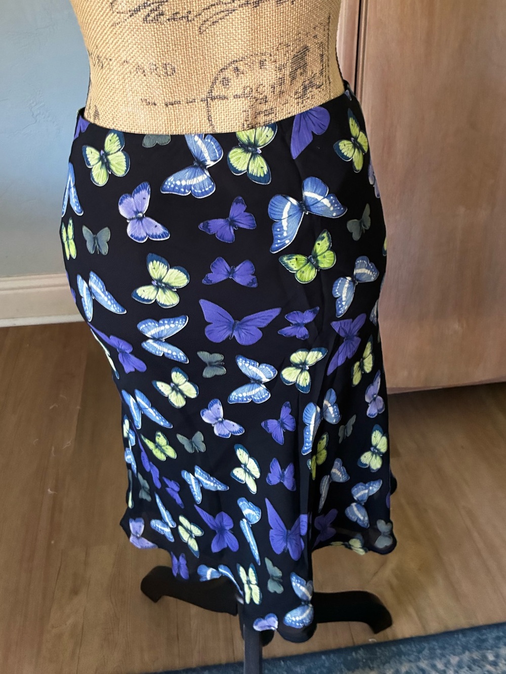 Y2K Black Butterfly print midi skirt by Tessuto Petites LP